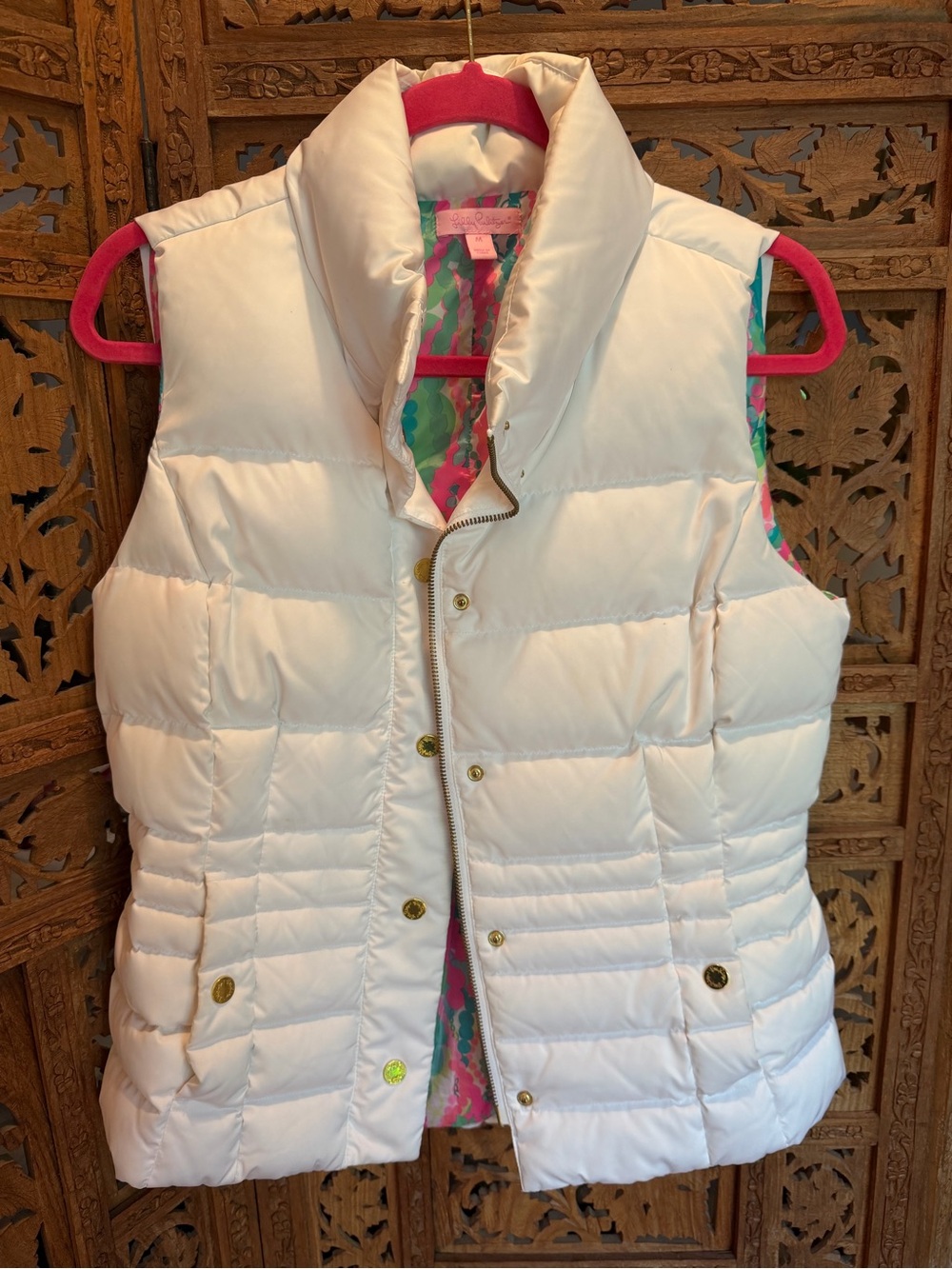 Lilly Pulitzer White Quilted Puffer Vest with Floral Lining